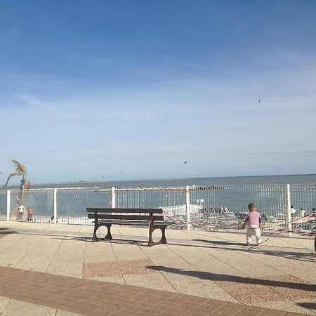 Les Mimosees דירה *