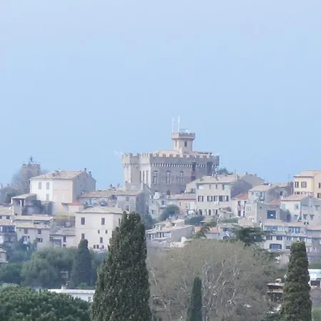 Les Mimosees *